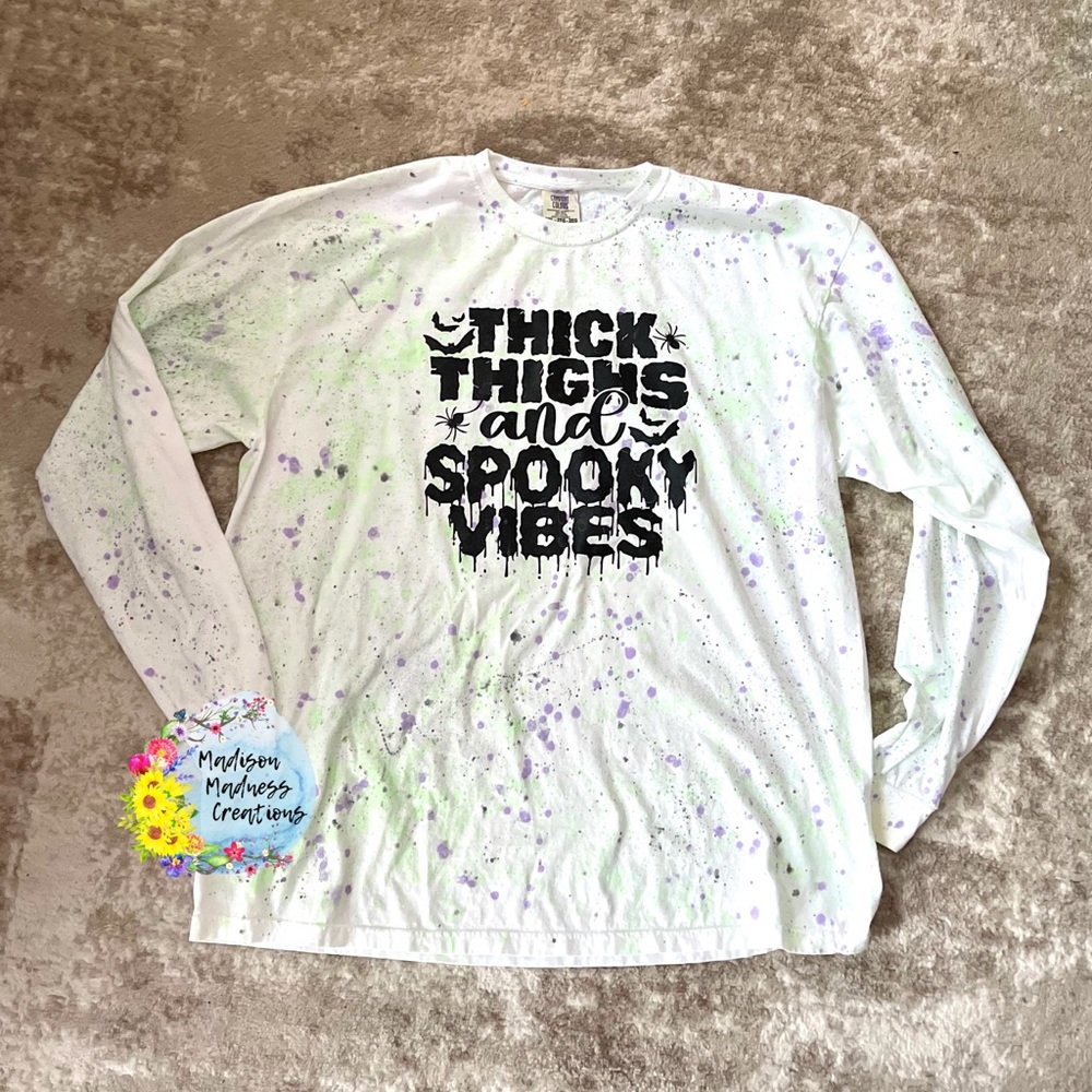Xxl white black and purple on it new